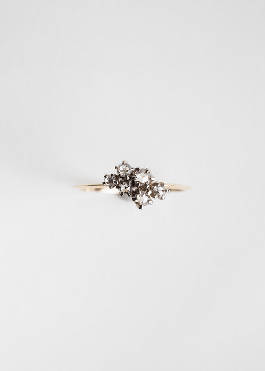 Anillo oro y racimo de 6 diamantes