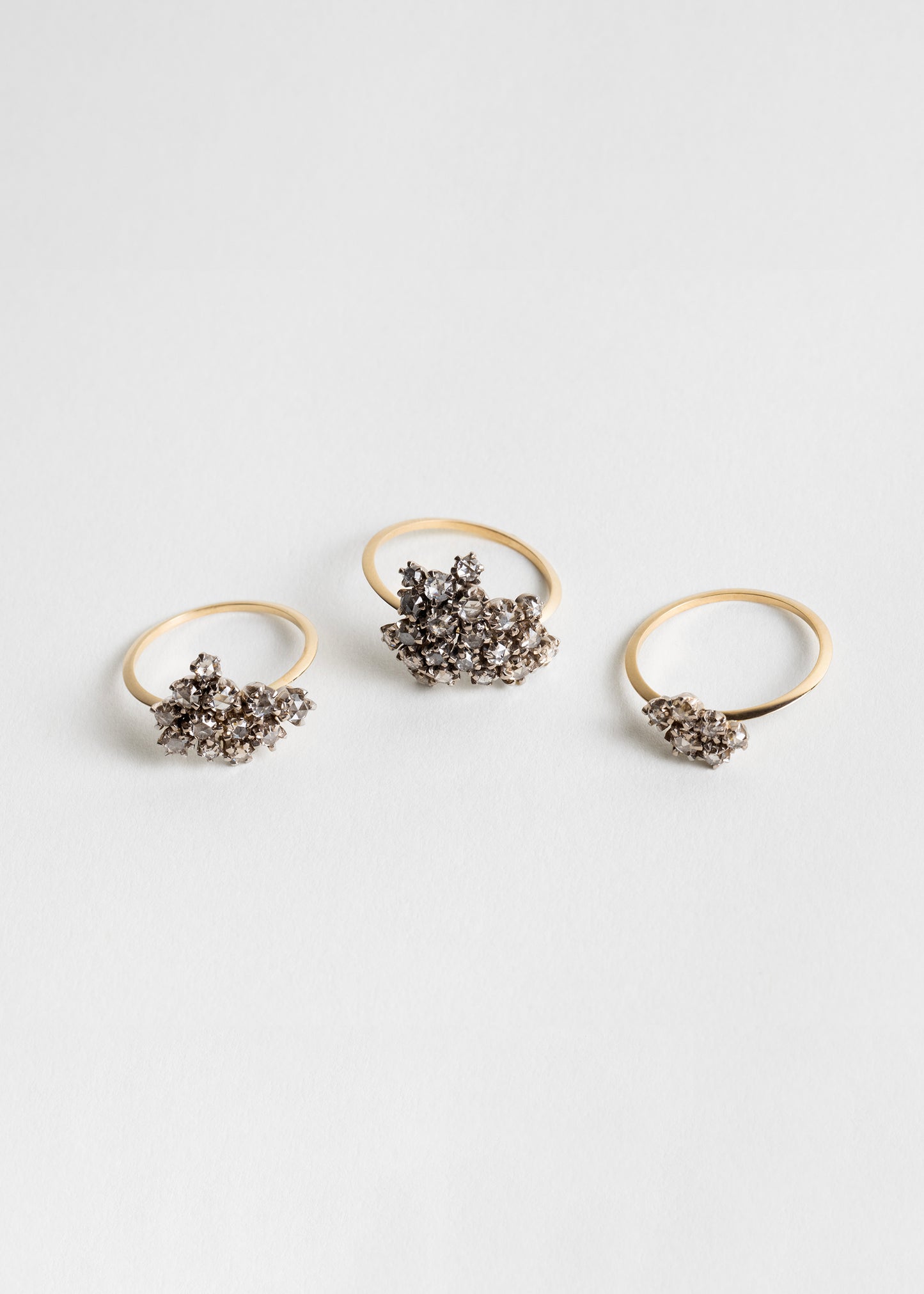 Anillo oro y racimo de 6 diamantes