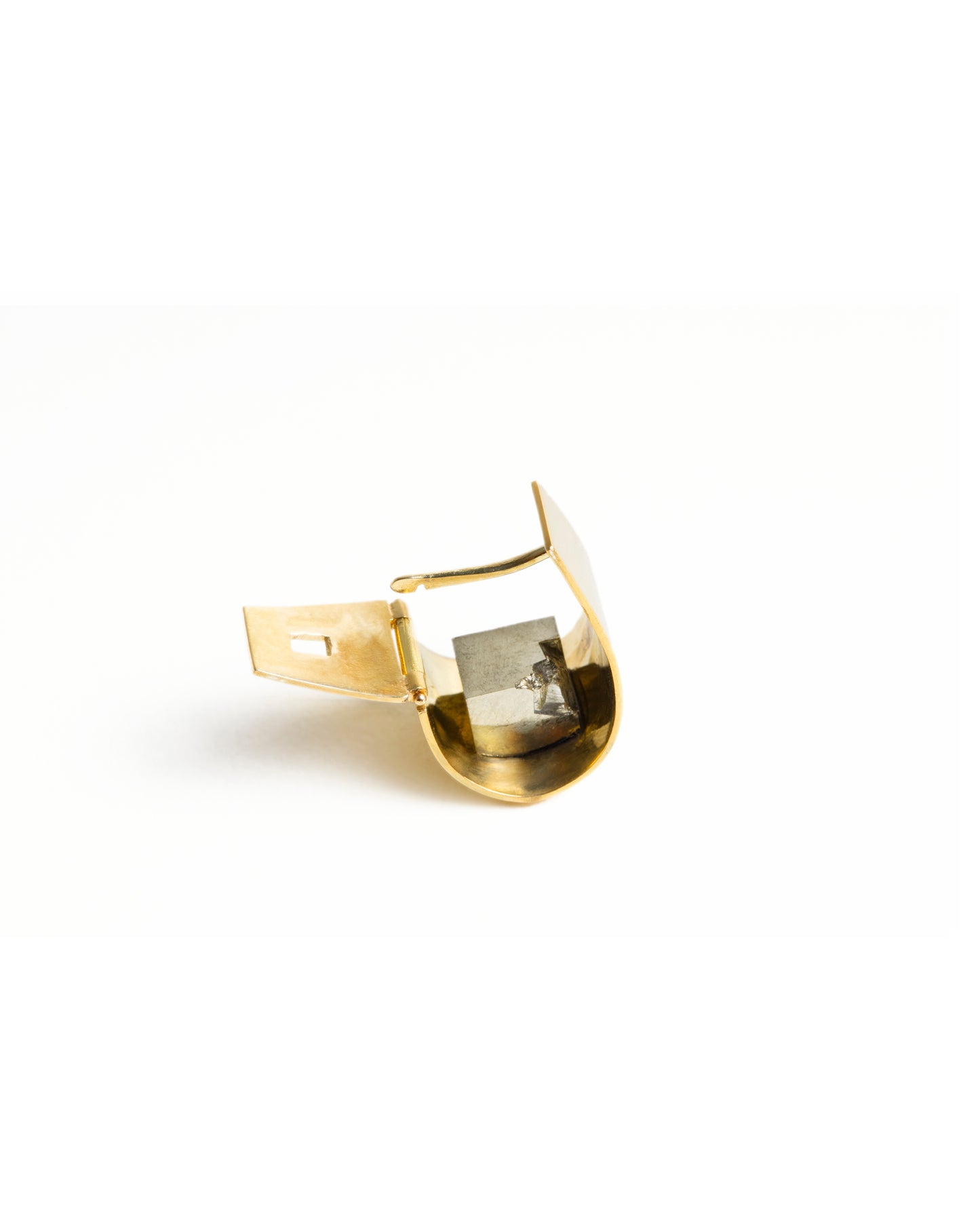 GOLD AND PYRITE CREOLE
