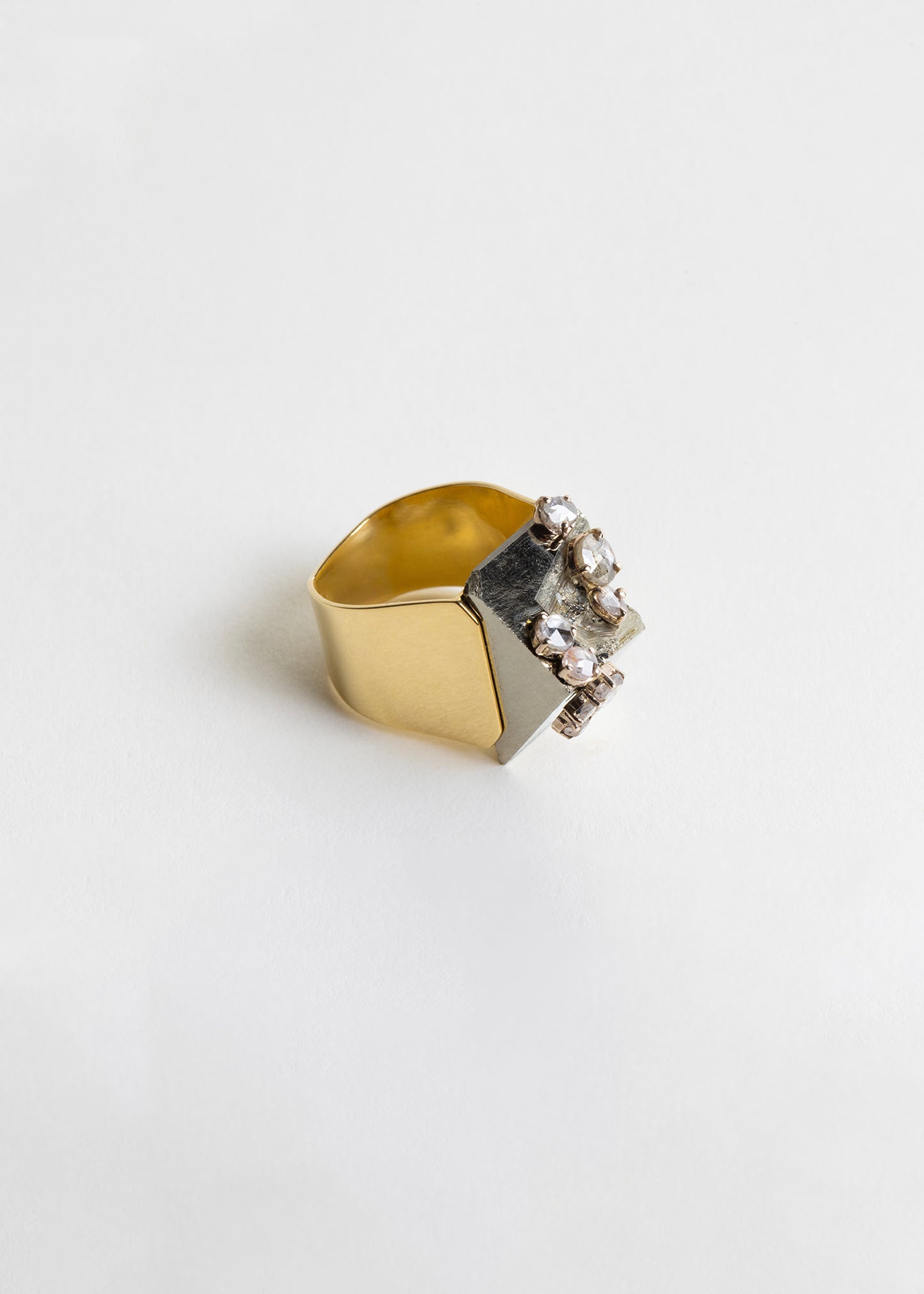 Pyrite, gold & 11 diamond cluster ring