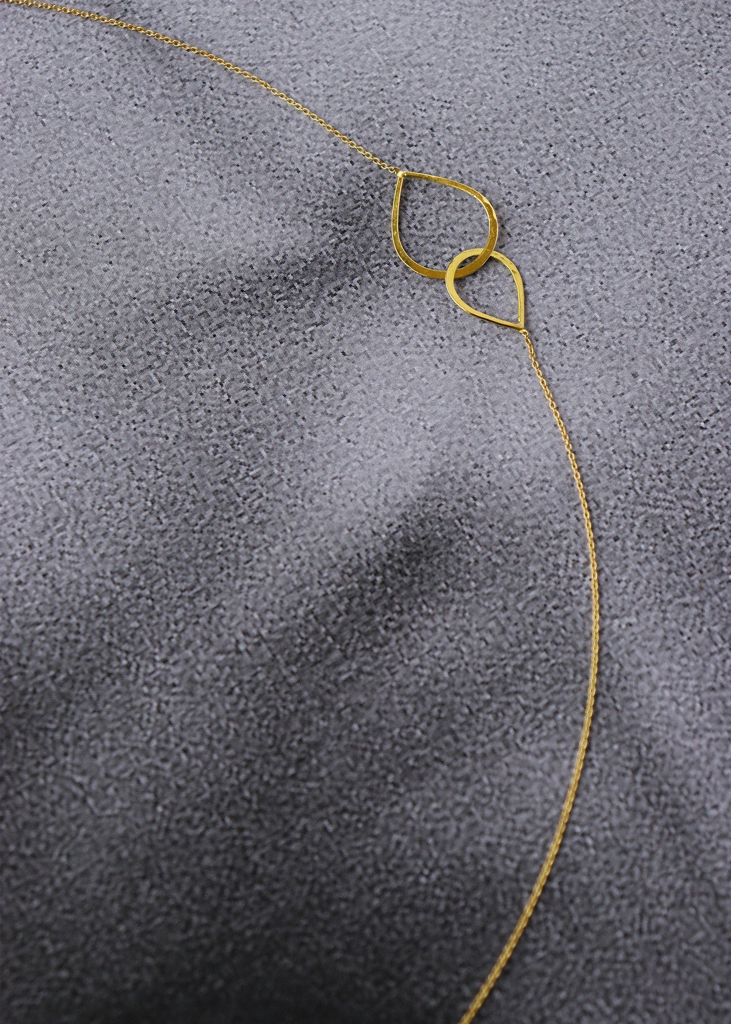 Two link gold necklace