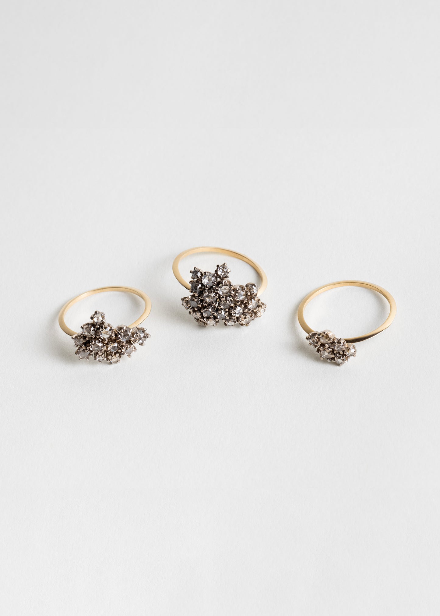 6 diamond cluster & gold ring